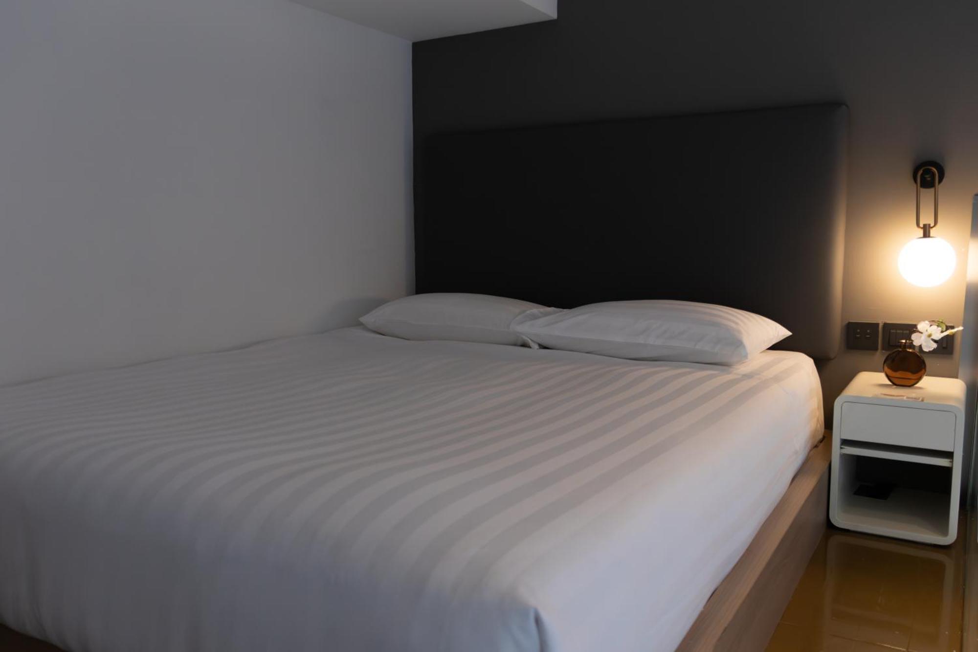 Premier Loft